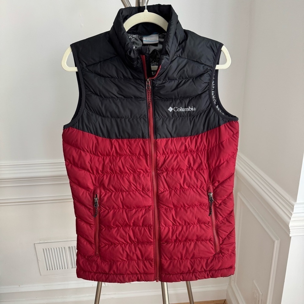 Columbia Two-Tone Black and Red Omni-Heat Puffer Vest Size Small